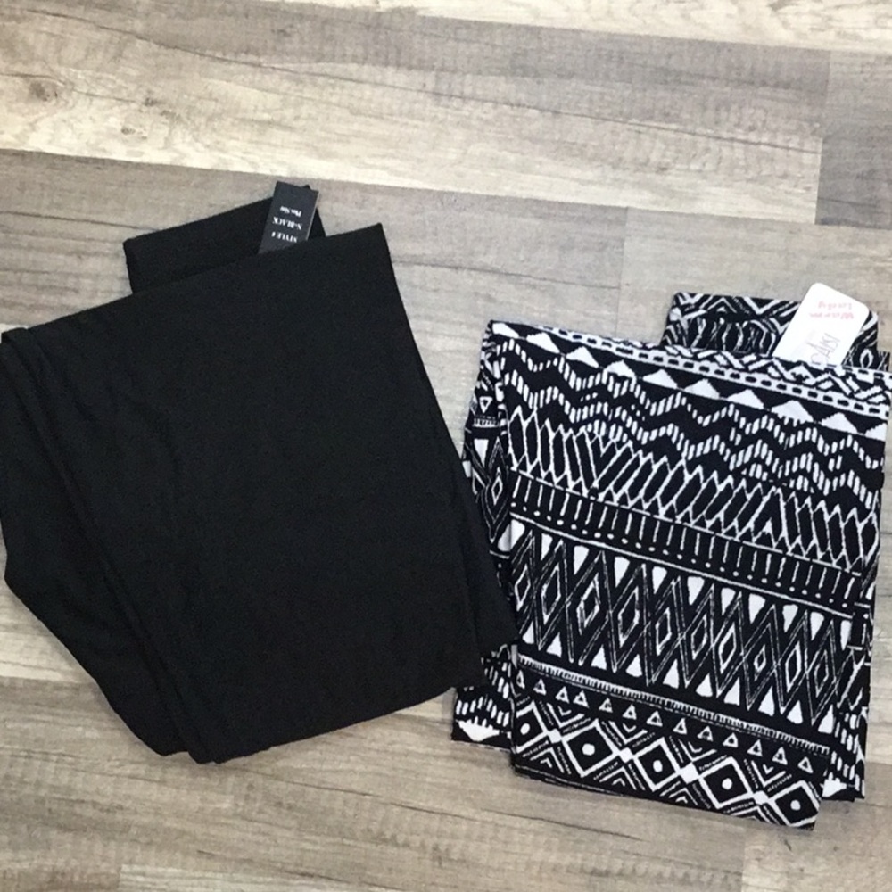 Peach skin PLUS one size leggings bundle NEW 2 pr